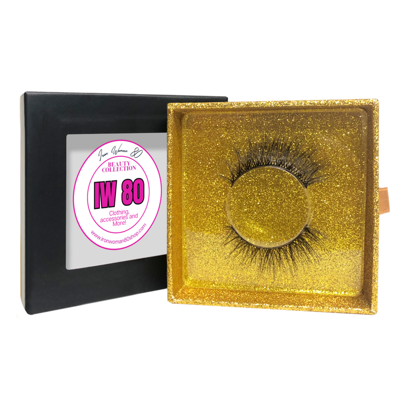 viaGlamour image of a Eyelashes